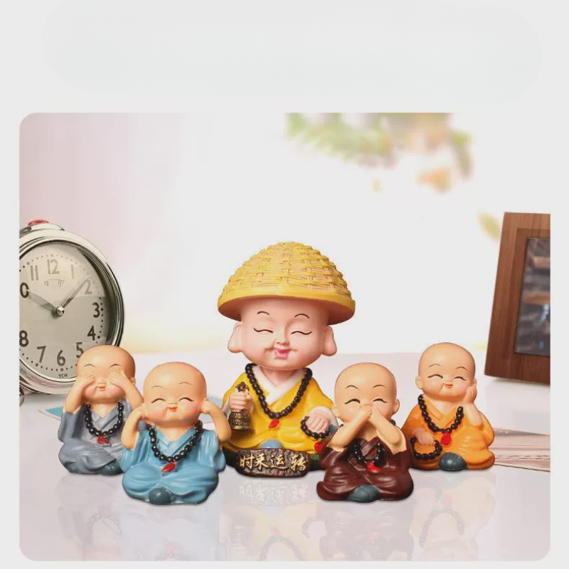 Đồ trang trí bảng điều khiển xe ô tô