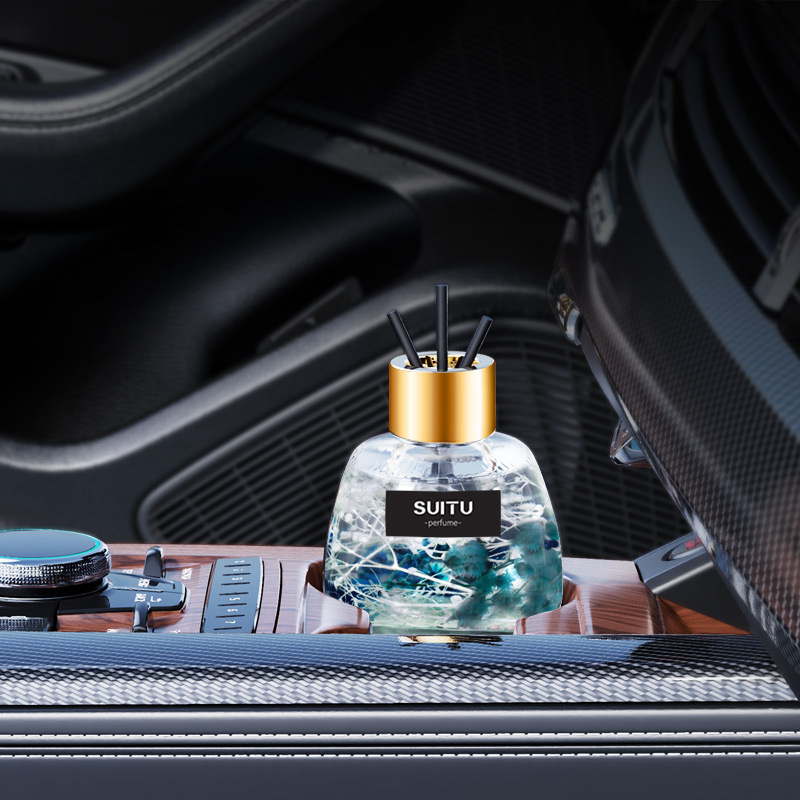 Nước hoa khử mùi xe hơi