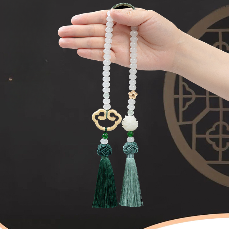 Phụ kiện ô tô cao cấp may mắn an toàn