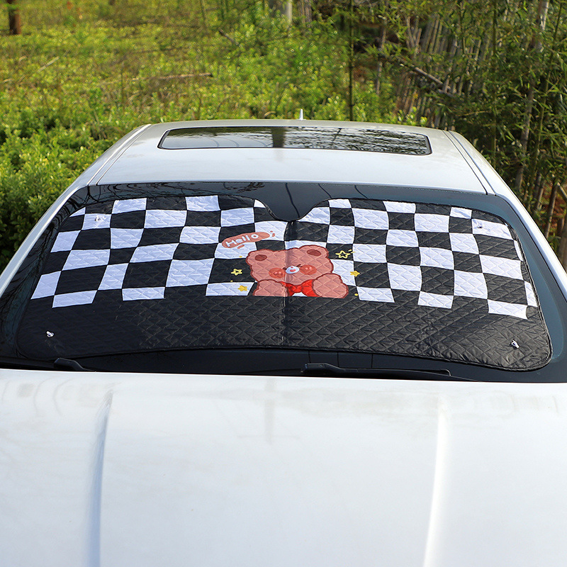 Che nắng ô tô cách nhiệt lá nhôm hoạt hình 4 Che nắng ô tô lá nhôm hình gấu