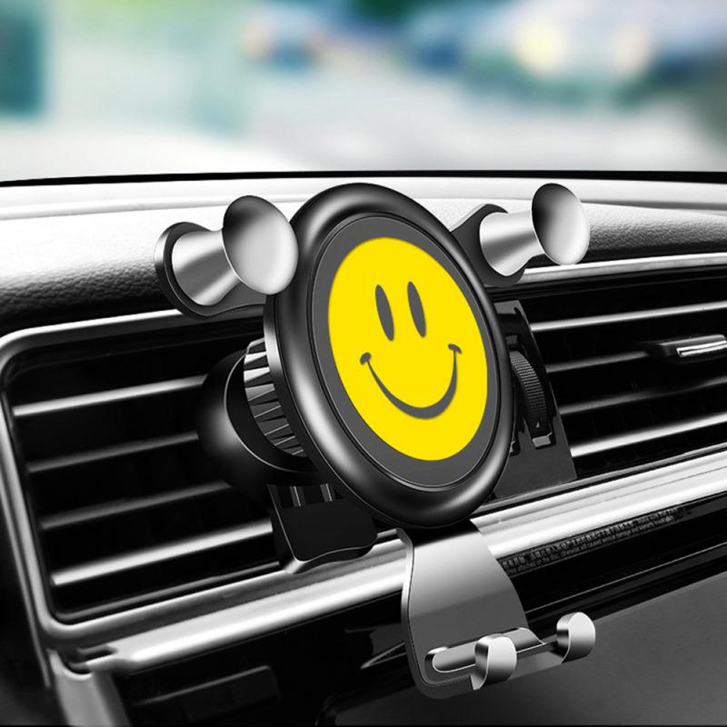 Giá treo điện thoại trên ô tô