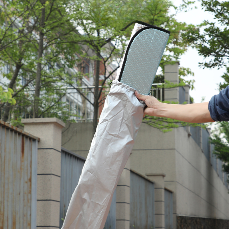 Phụ kiện ô tô tấm che nắng 5 lớp cách nhiệt thông dụng