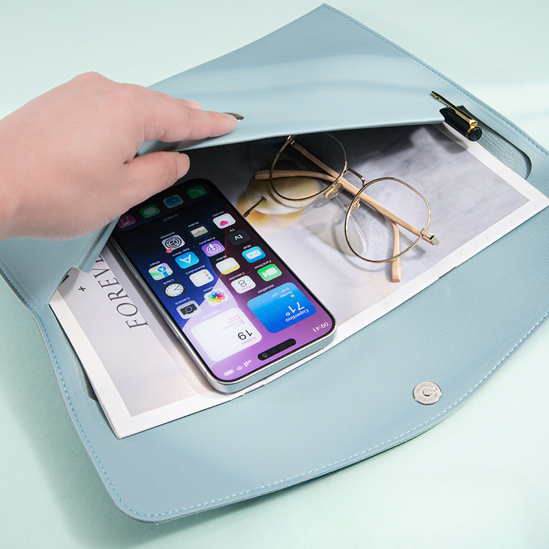 Túi da pu cầm tay logo