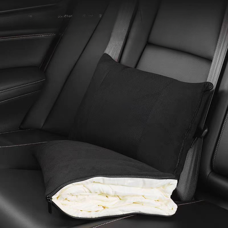 Gối ôm da lộn ô tô kèm chăn bông