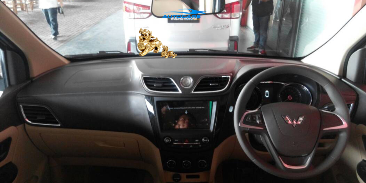 Menh kim nen de gi trong xe hop phong thuy