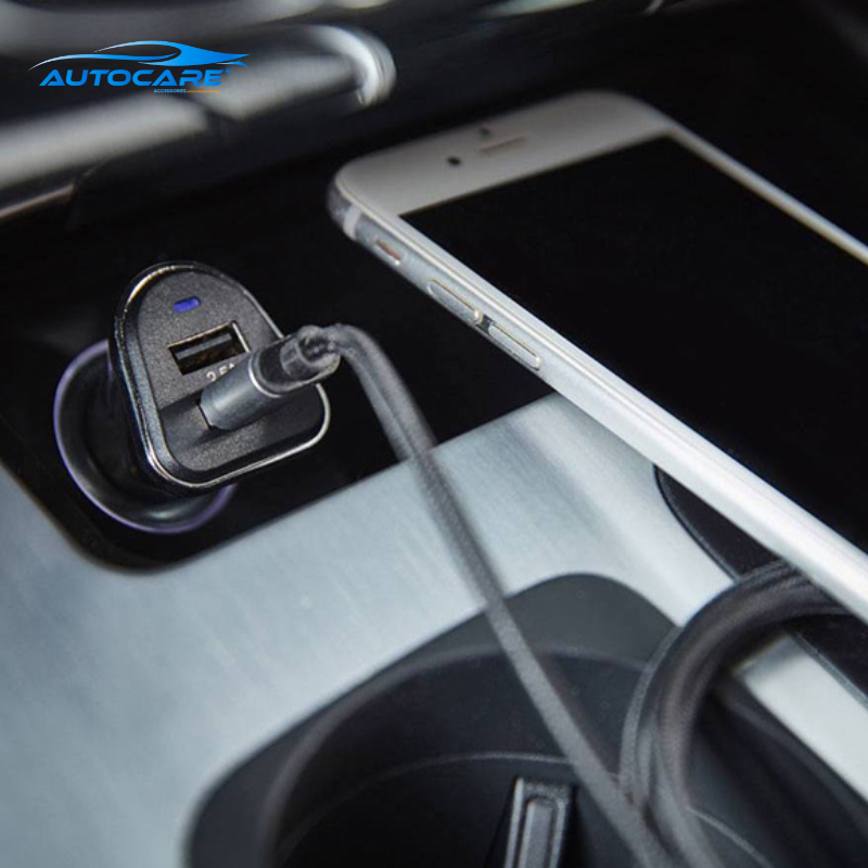 Đầu cắm sạc xe hơi