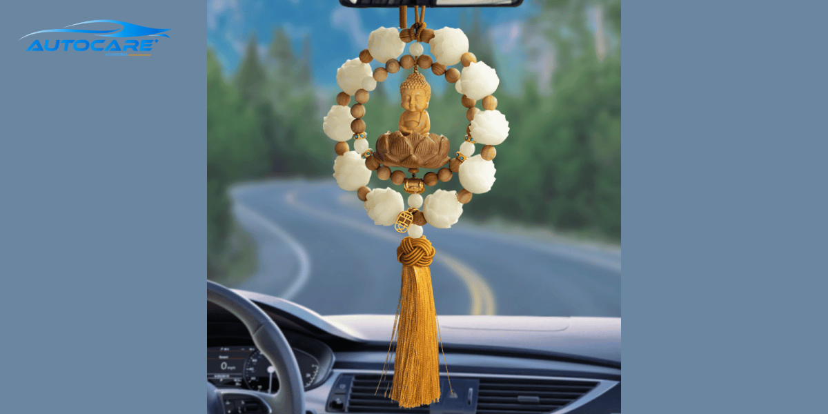 Qua tang khanh treo xe o to phong thuy