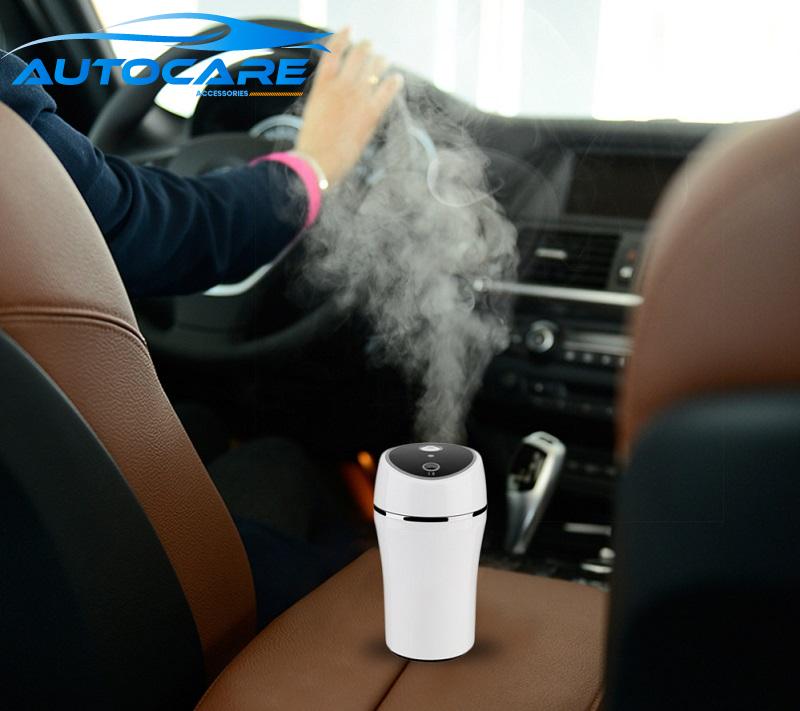 cách dùng máy khử mùi ô tô